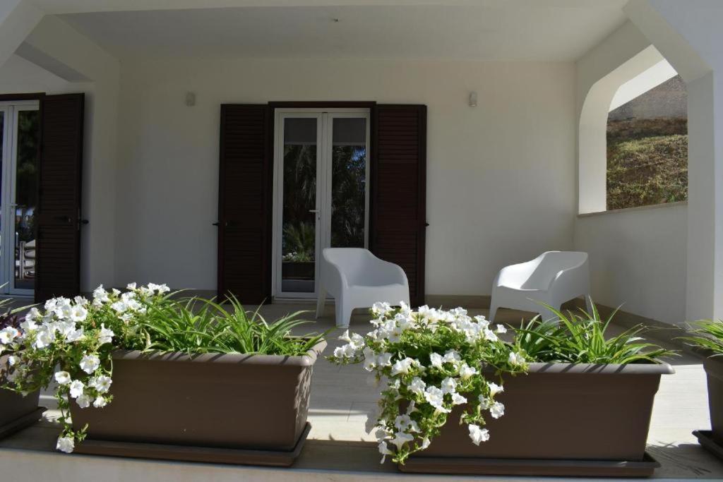 B&B Lastracu Castellammare del Golfo Eksteriør bilde